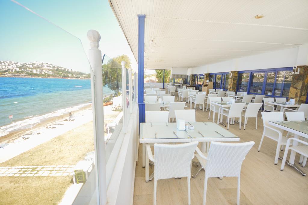 Club Blue White All Inclusive Тургутрейс Екстер'єр фото