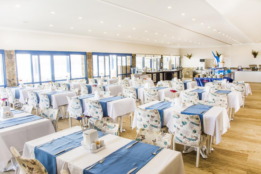 Club Blue White All Inclusive Тургутрейс Екстер'єр фото