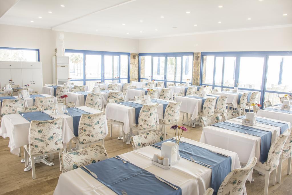 Club Blue White All Inclusive Тургутрейс Екстер'єр фото