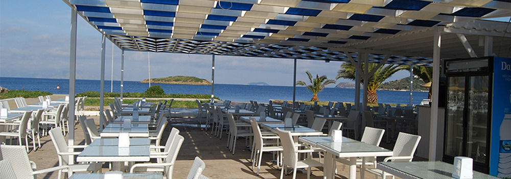 Club Blue White All Inclusive Тургутрейс Екстер'єр фото